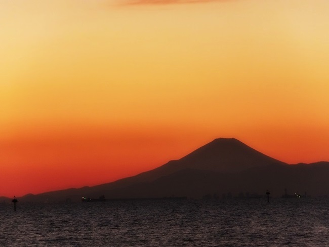 千葉ポートパークからの富士山.JPG